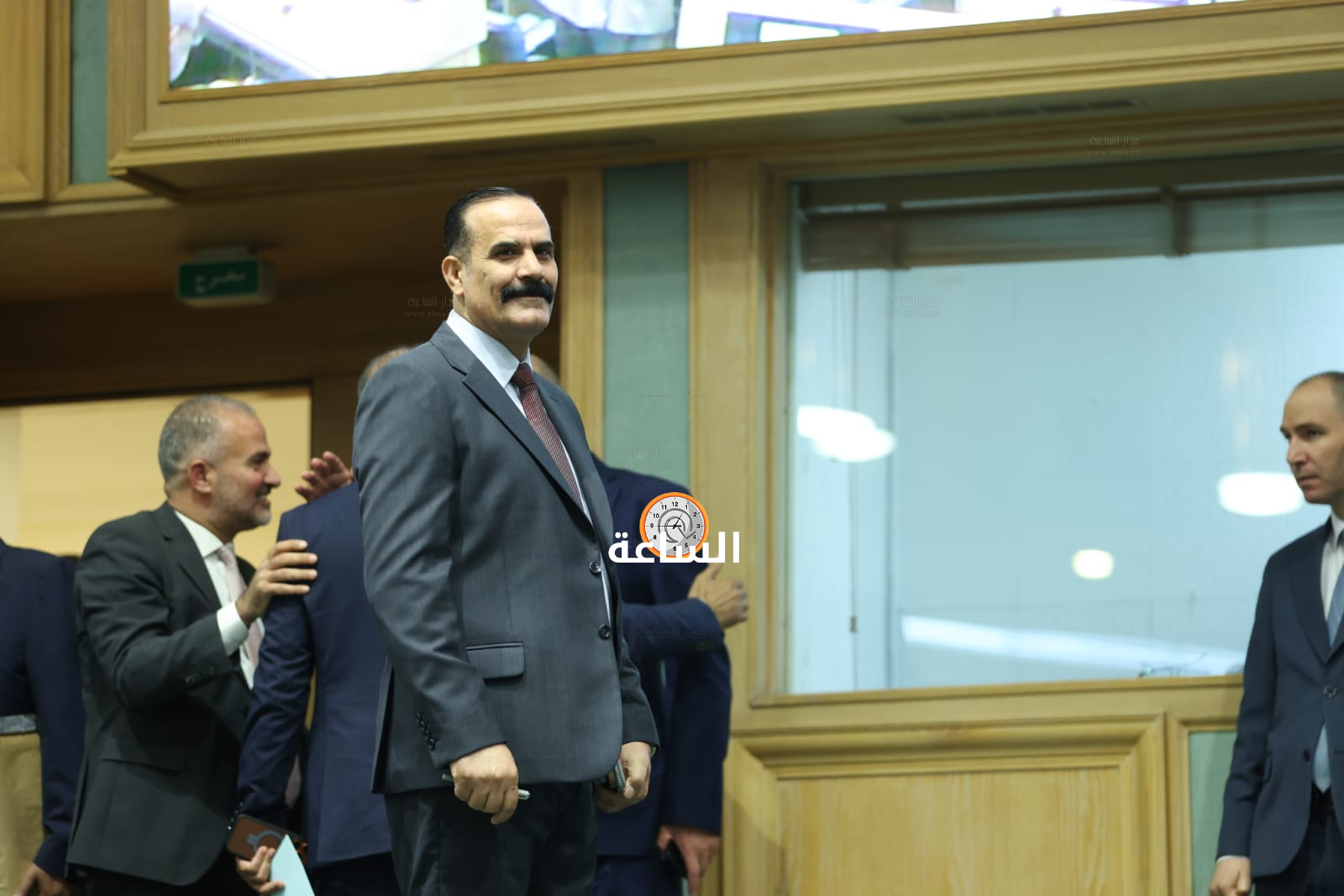 Madar Al-Saa Images 0.7173883527815218
