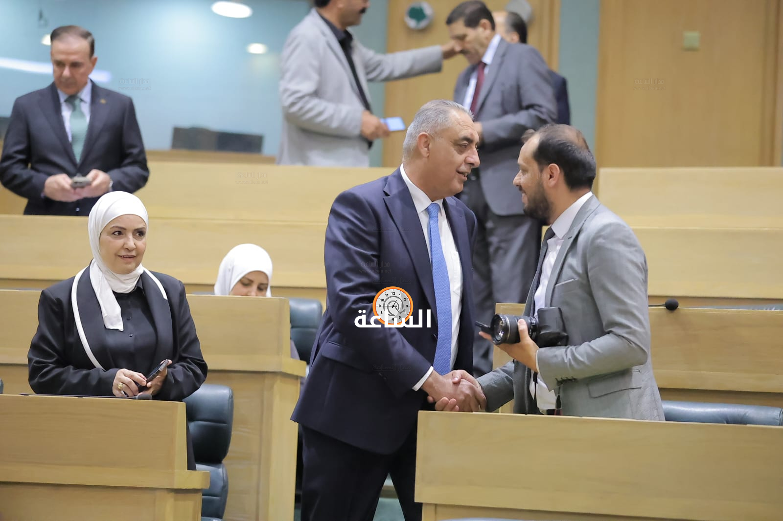 Madar Al-Saa Images 0.14398921245146834