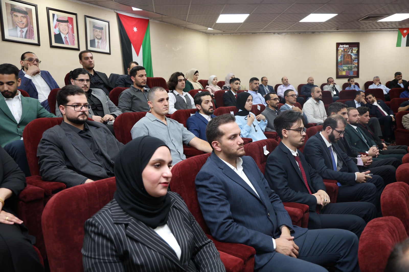 Madar Al-Saa Images 0.8500524849223815