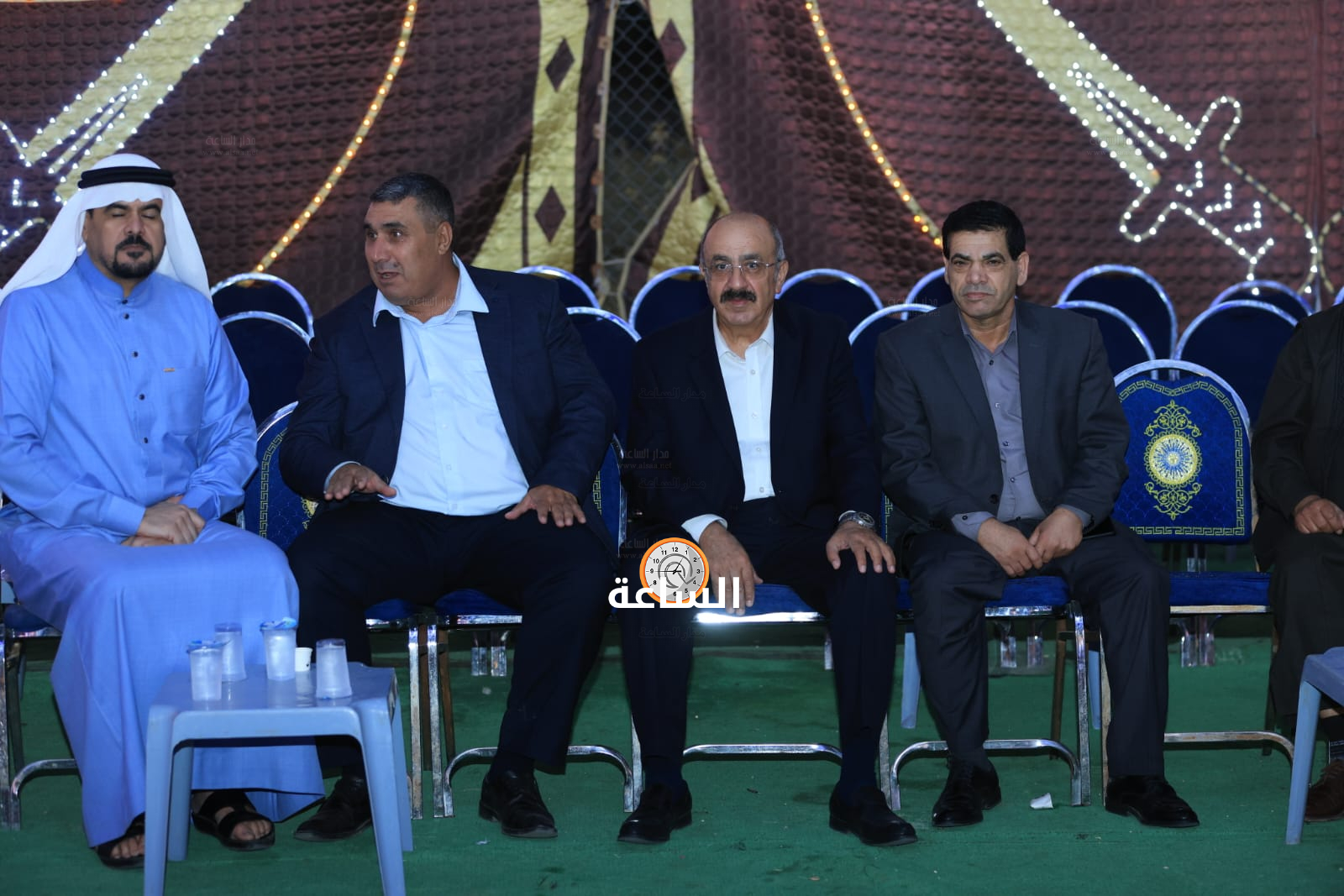 Madar Al-Saa Images 0.24995745107849676