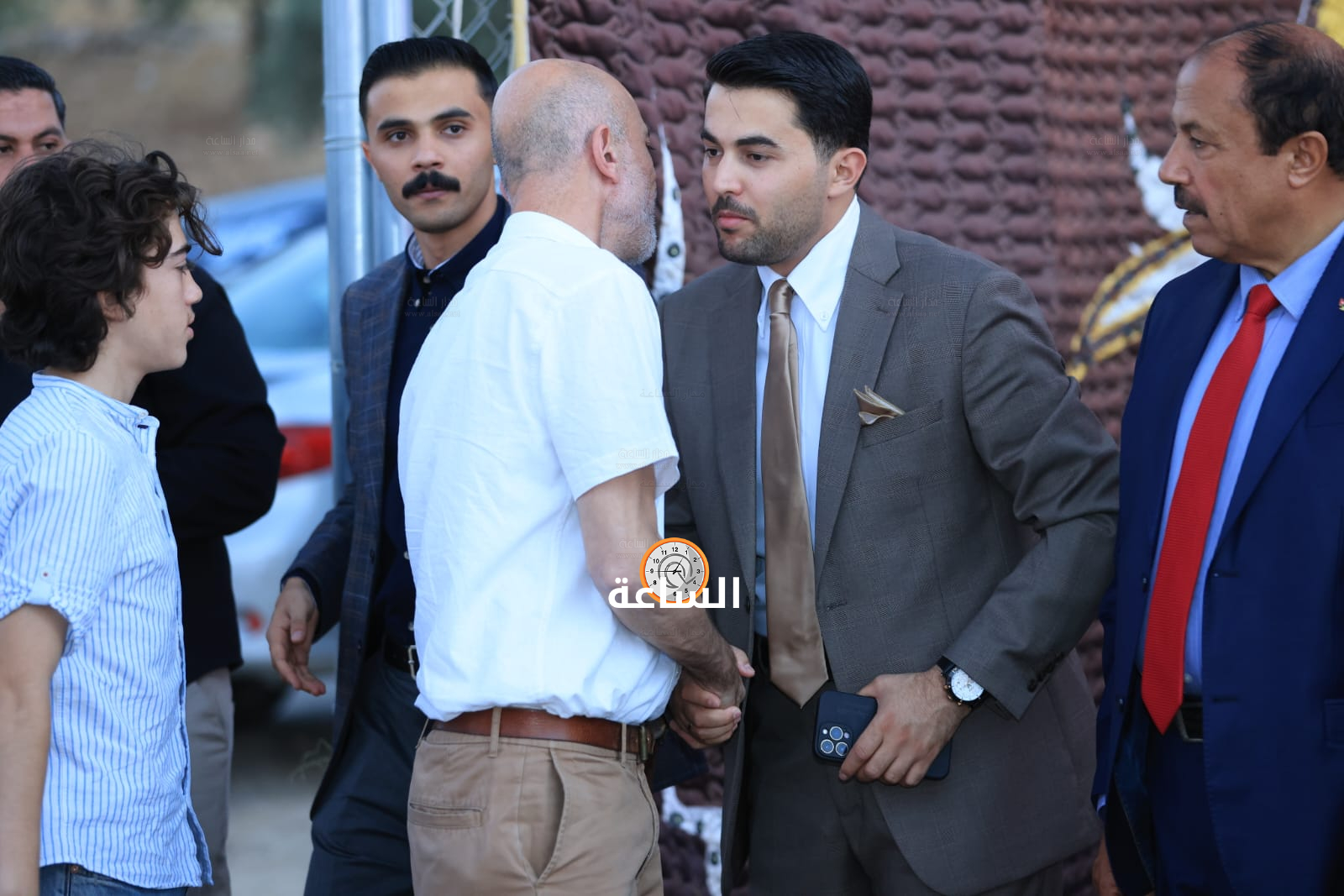 Madar Al-Saa Images 0.5791091767738105