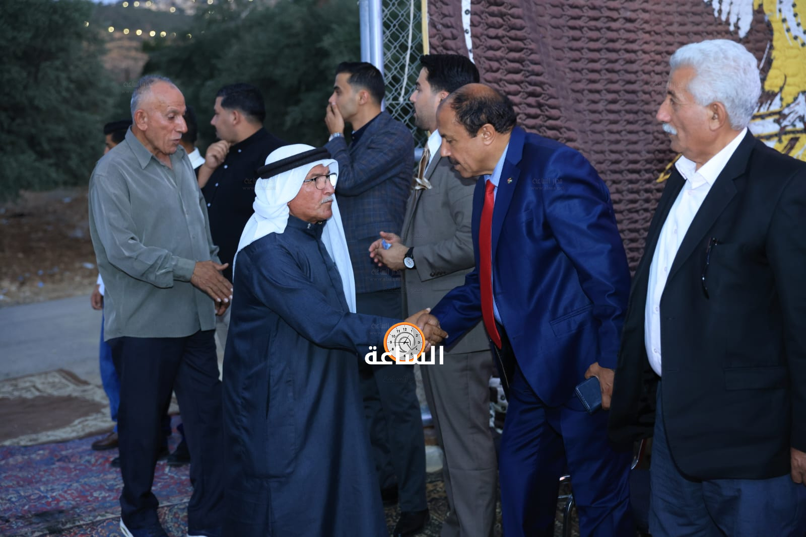 Madar Al-Saa Images 0.6483222443196924