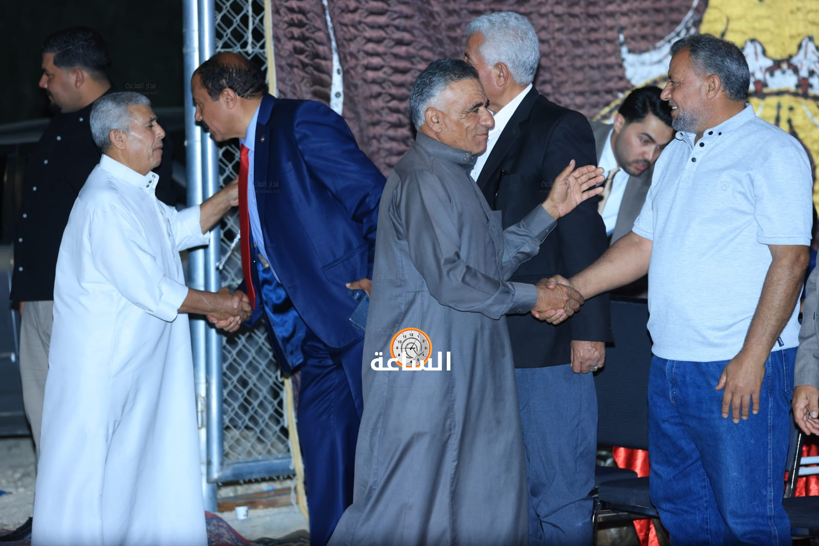 Madar Al-Saa Images 0.042698628360137825