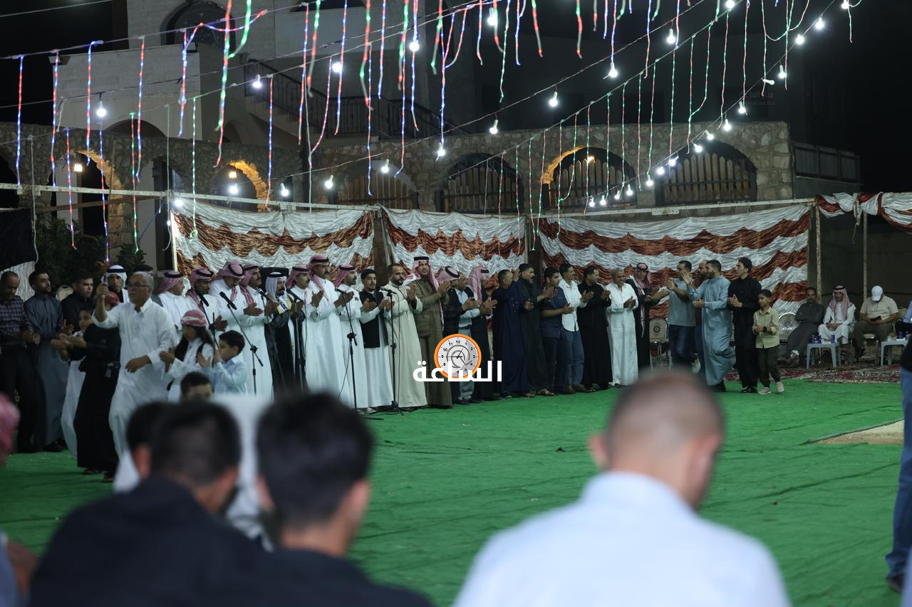Madar Al-Saa Images 0.5045135098241417