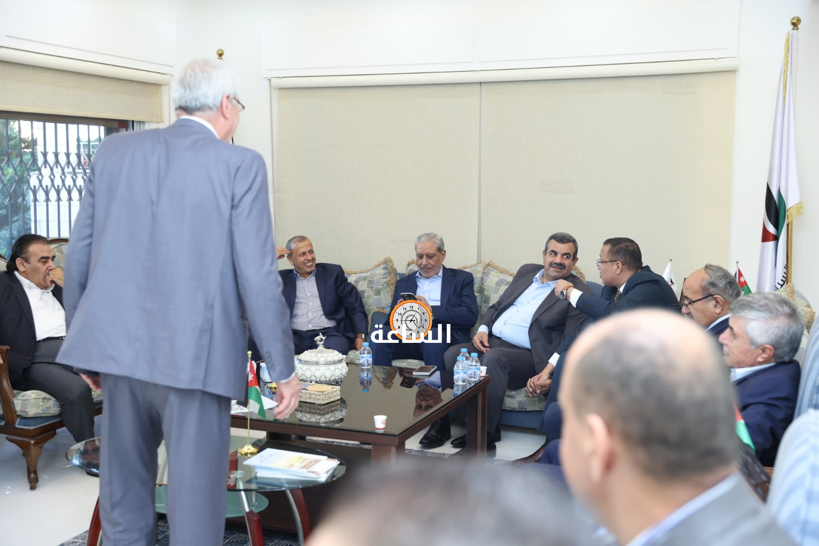 Madar Al-Saa Images 0.9720707972037882