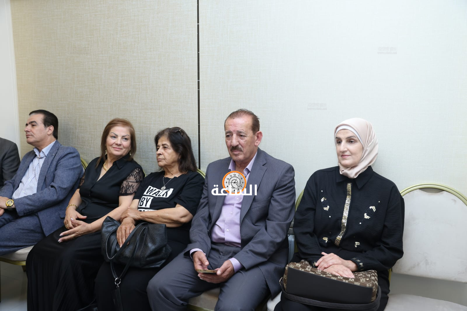Madar Al-Saa Images 0.8172759030907744