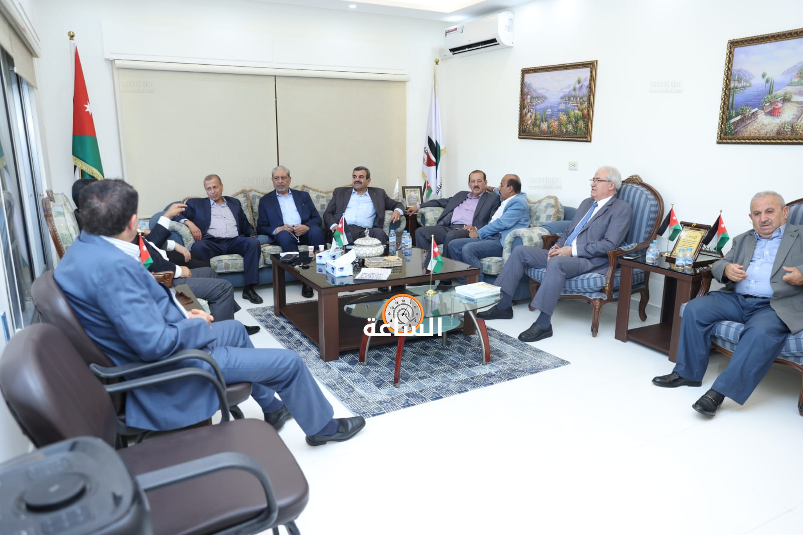 Madar Al-Saa Images 0.193777364551046