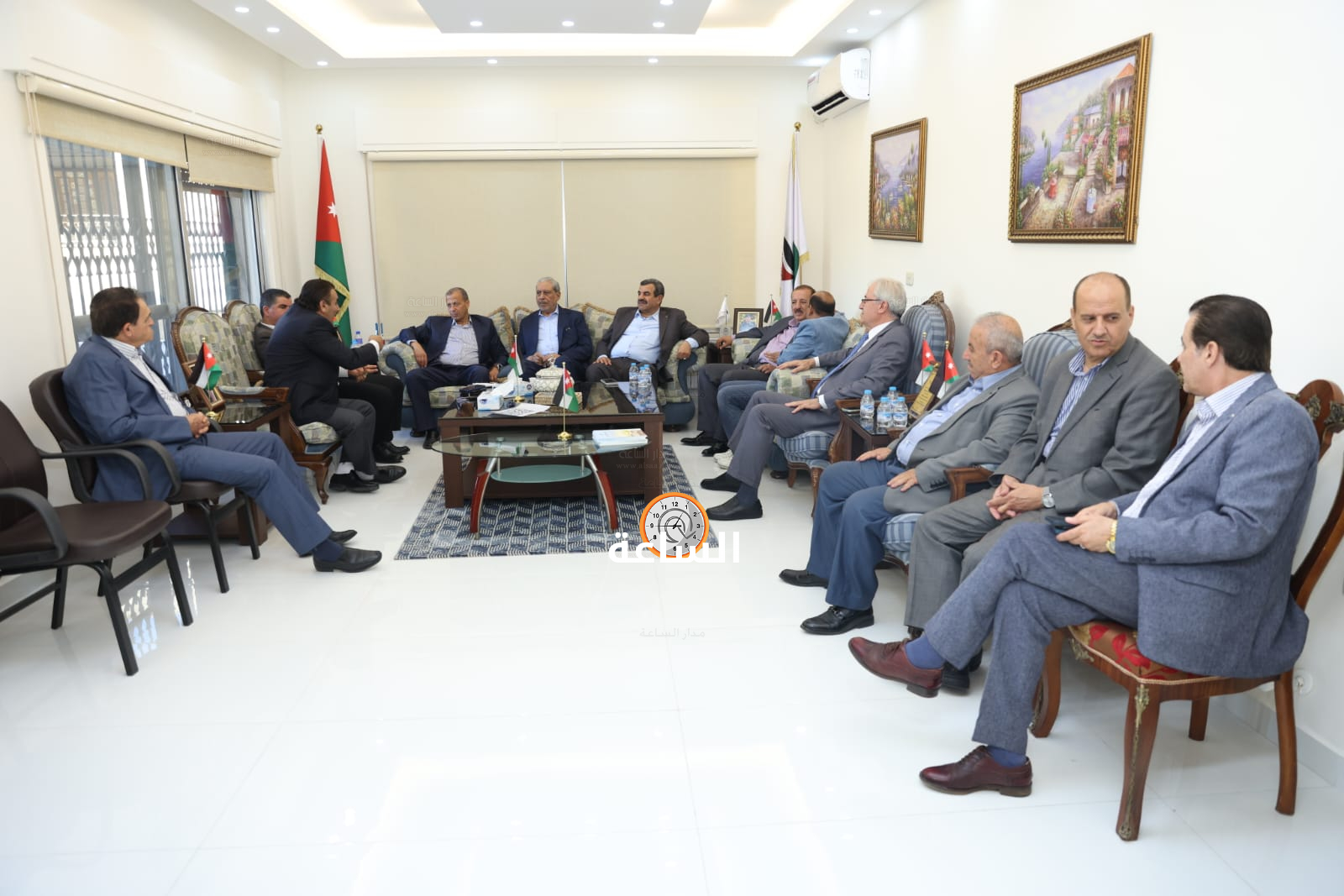 Madar Al-Saa Images 0.4253798033890984