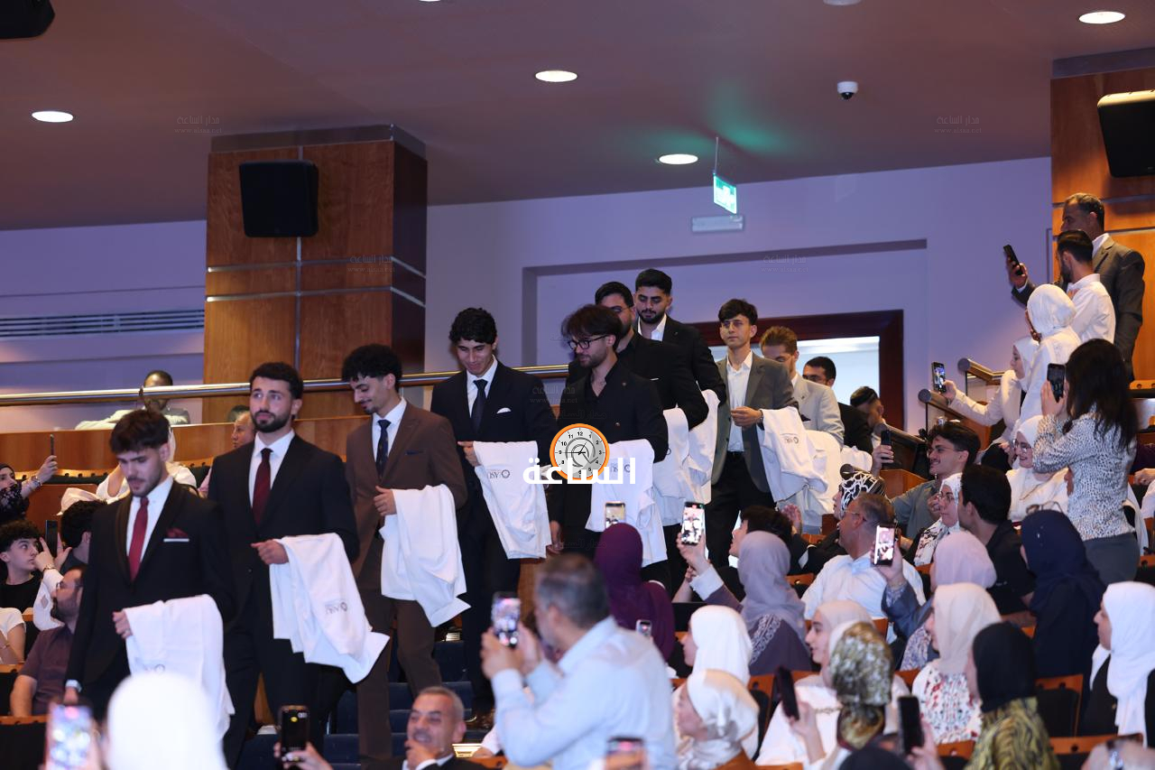Madar Al-Saa Images 0.7986370333775119