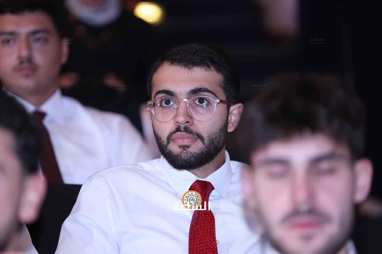 Madar Al-Saa Images 0.392561598728569