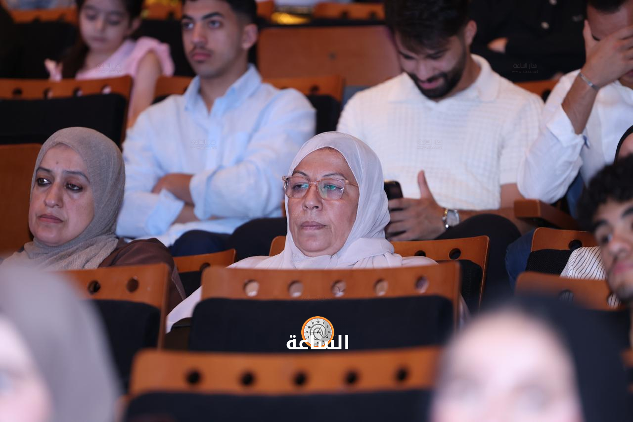 Madar Al-Saa Images 0.5823288241811466