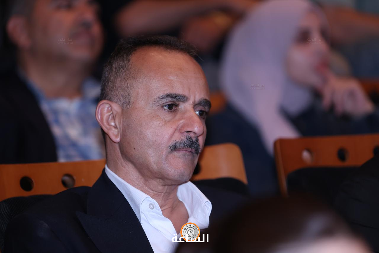 Madar Al-Saa Images 0.4885126880169418