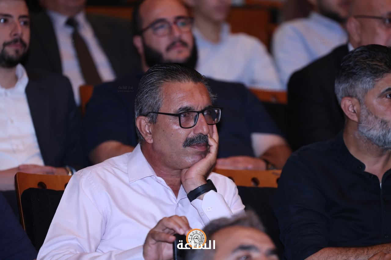Madar Al-Saa Images 0.5704585179662576