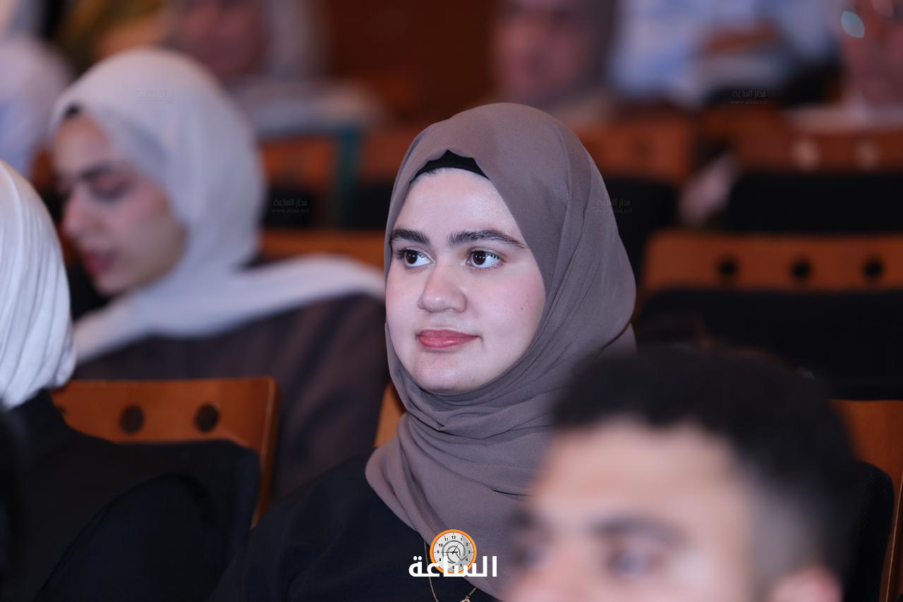 Madar Al-Saa Images 0.6728813118964897