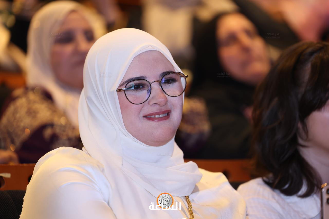Madar Al-Saa Images 0.9655833645812858