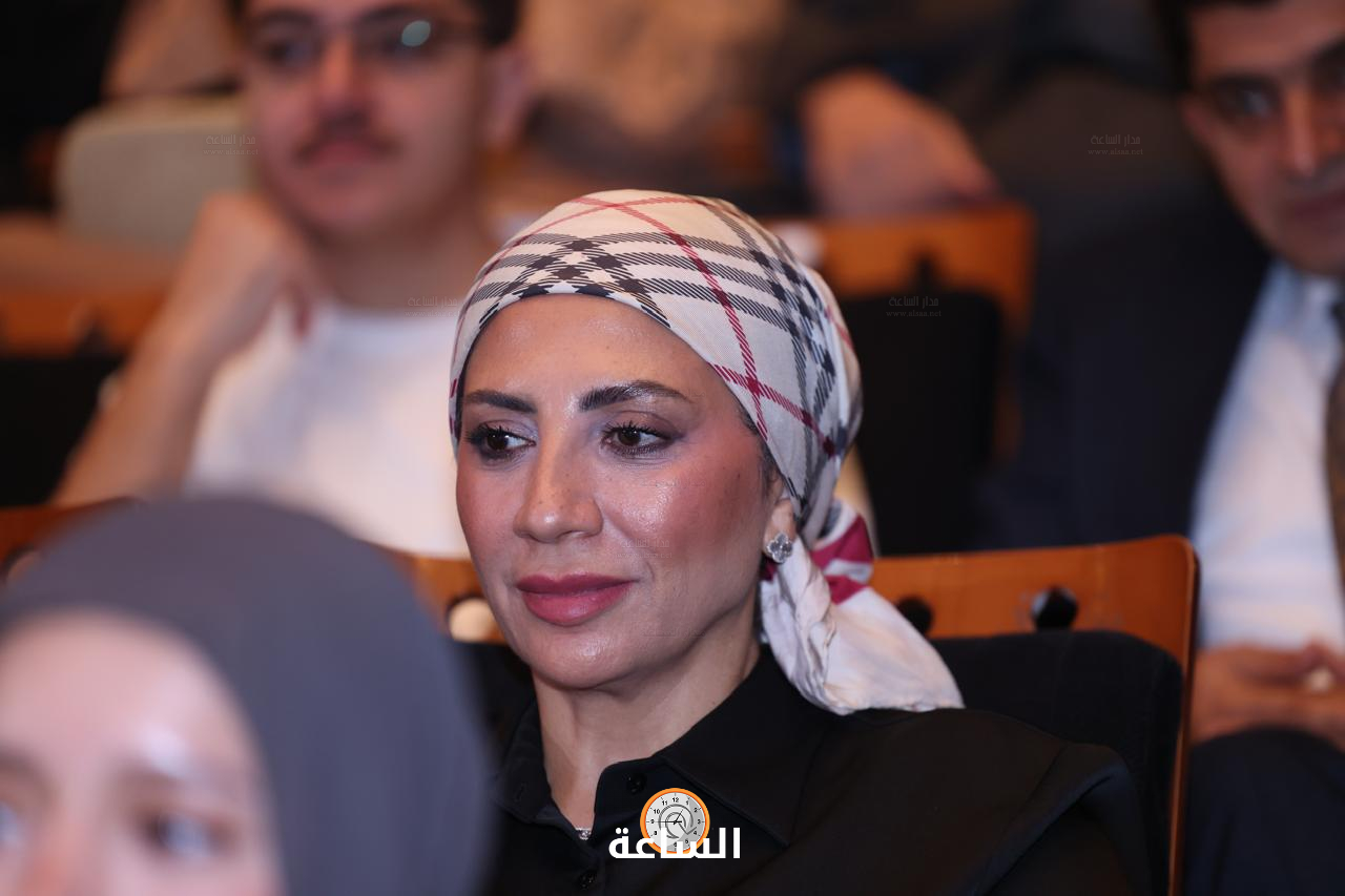 Madar Al-Saa Images 0.2554054536981223
