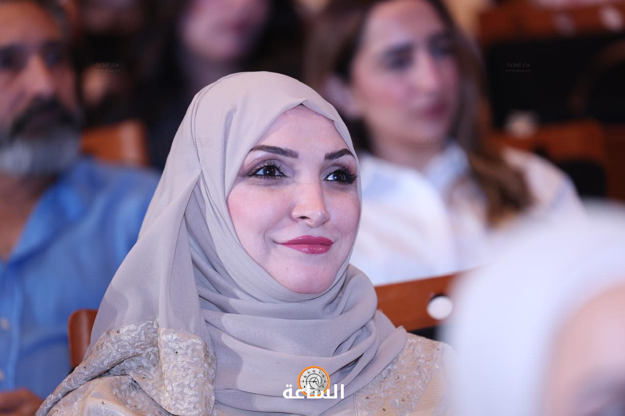 Madar Al-Saa Images 0.7041470572433581
