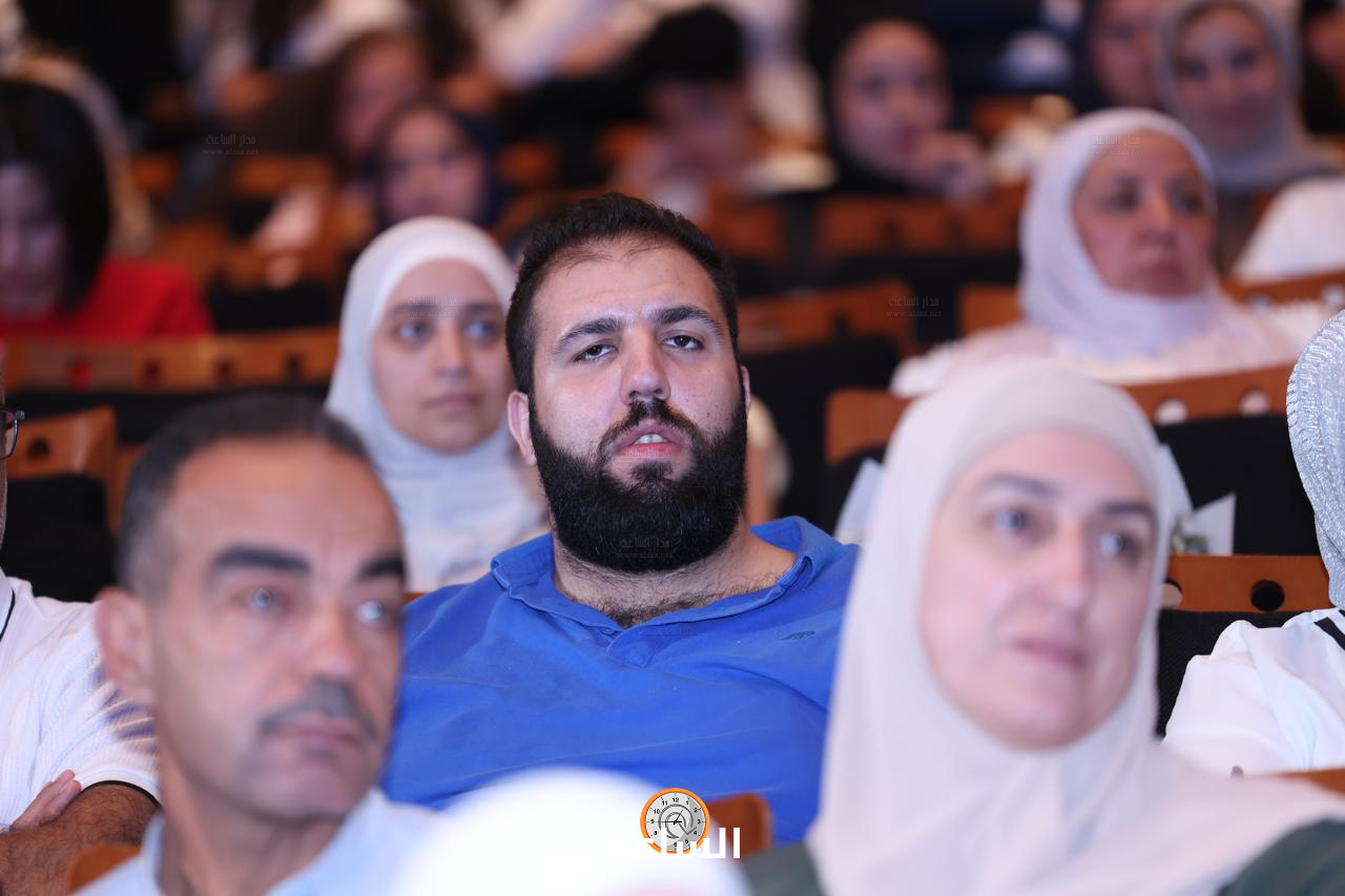 Madar Al-Saa Images 0.403601257858744