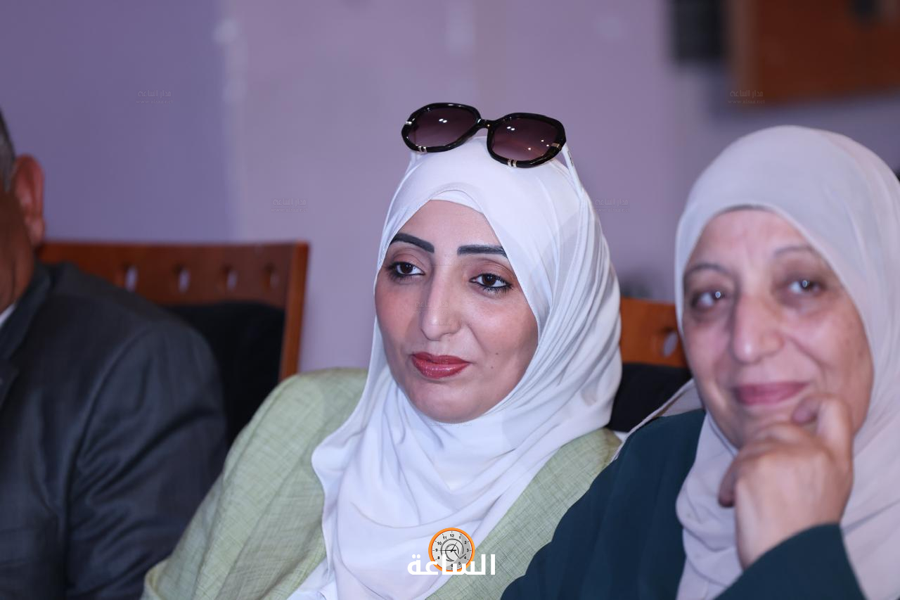 Madar Al-Saa Images 0.48225238091928824