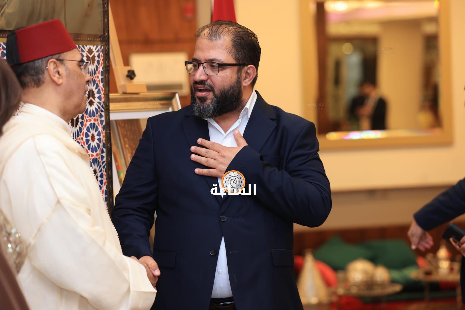 Madar Al-Saa Images 0.4275186245500284