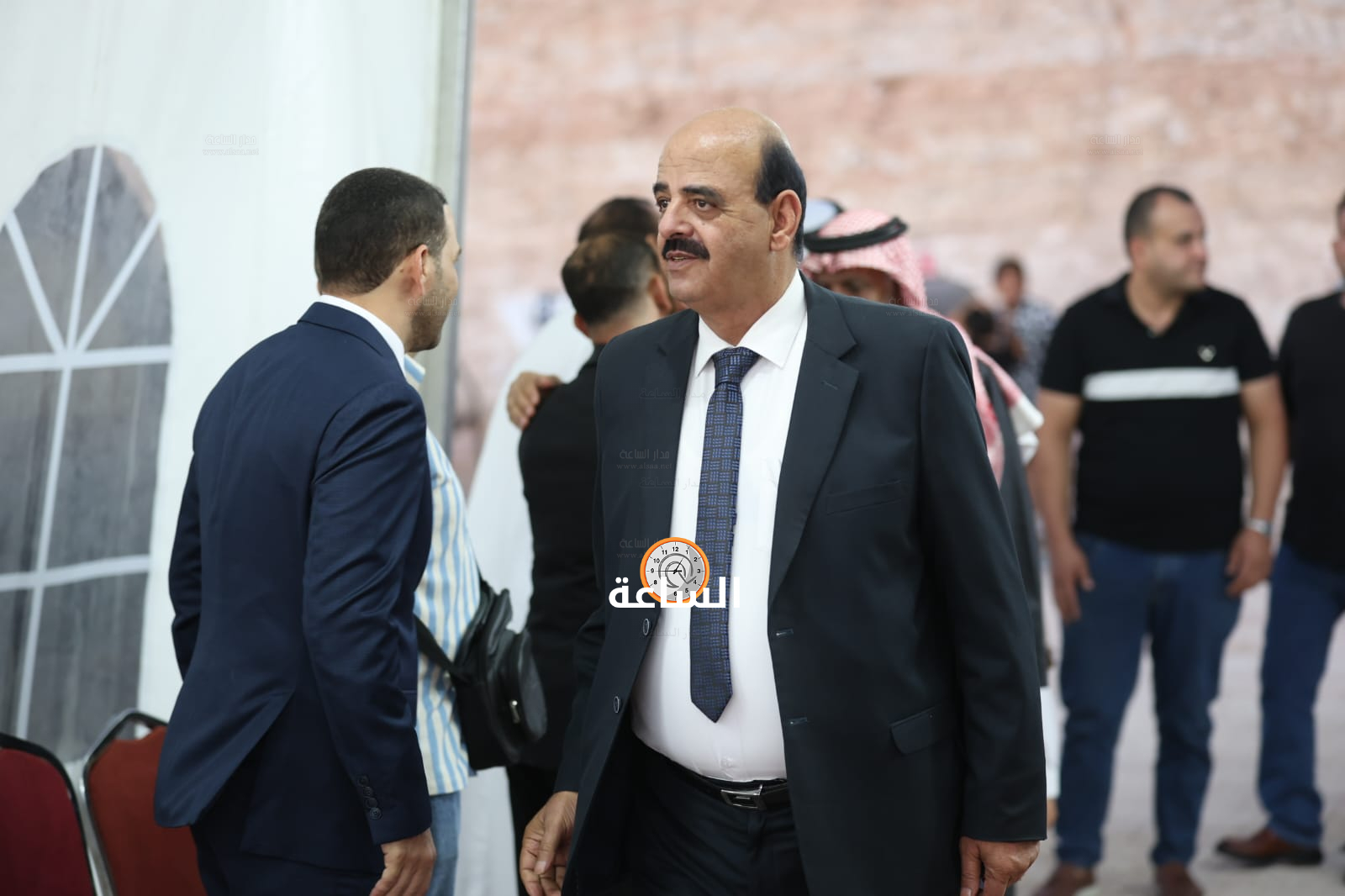 Madar Al-Saa Images 0.5486574843122889