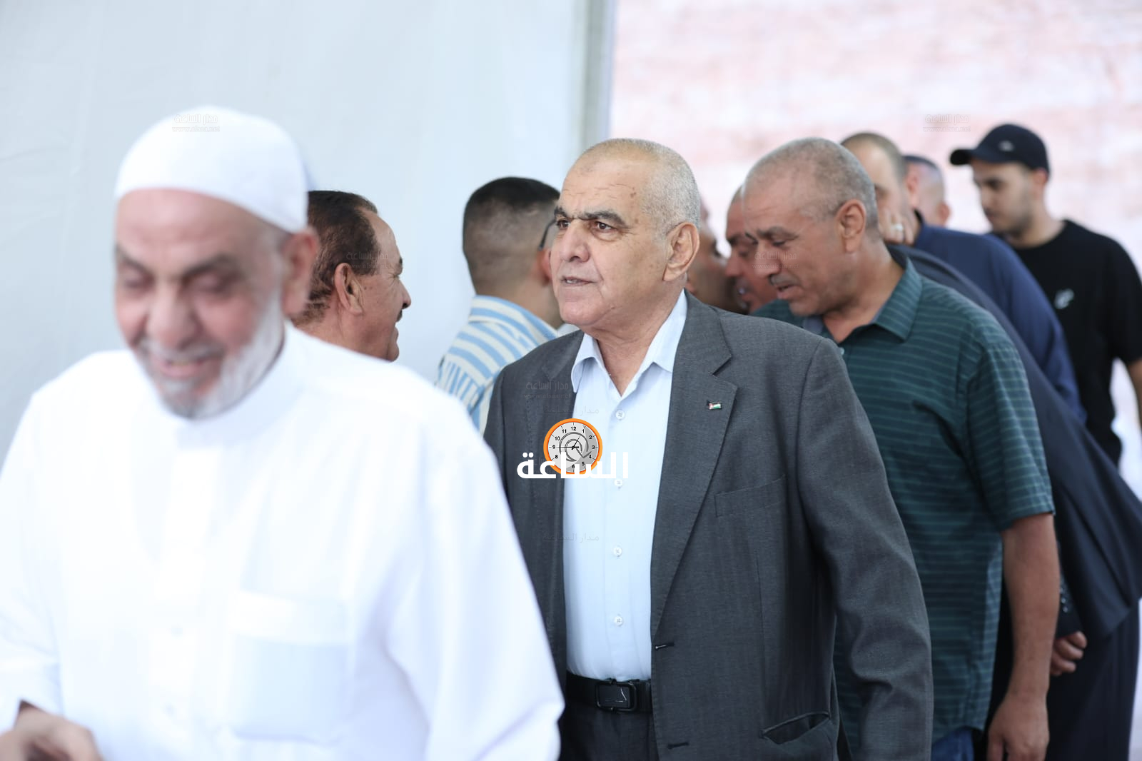 Madar Al-Saa Images 0.9090212909514976