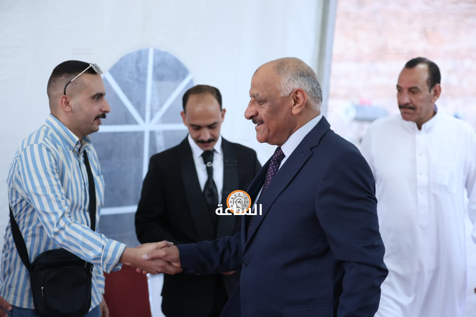 Madar Al-Saa Images 0.8471402279399806