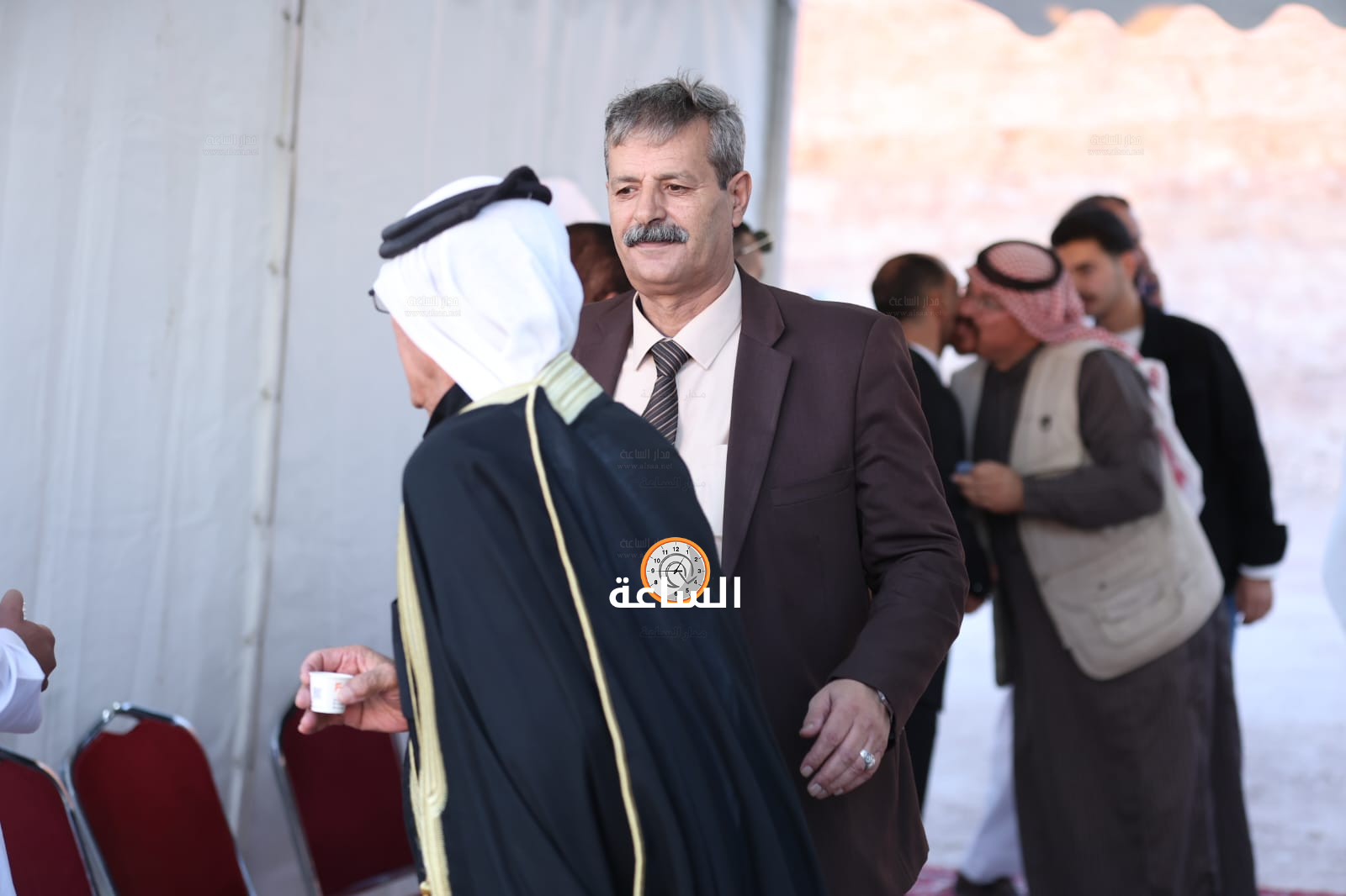Madar Al-Saa Images 0.12434463031957621