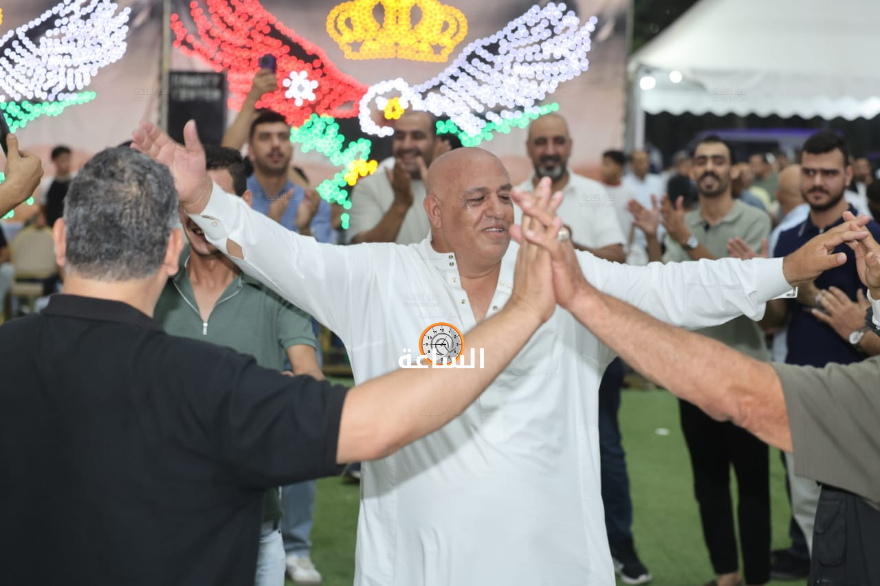 Madar Al-Saa Images 0.24007616196546577