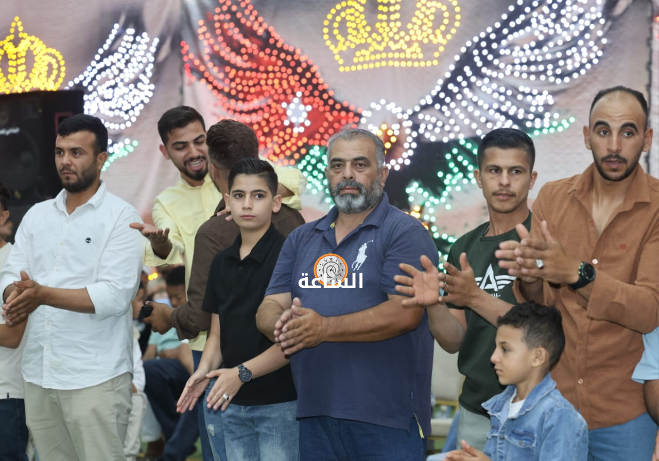 Madar Al-Saa Images 0.9936072909960095
