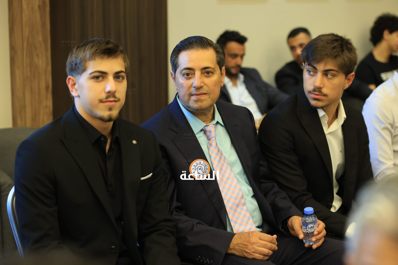 Madar Al-Saa Images 0.41537207033885315