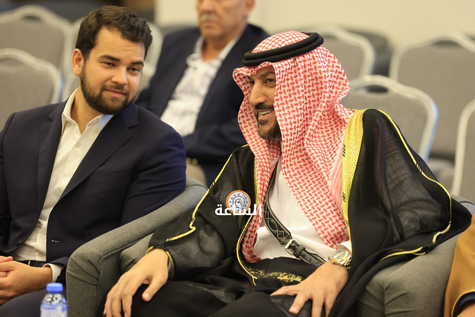 Madar Al-Saa Images 0.9872669786299805