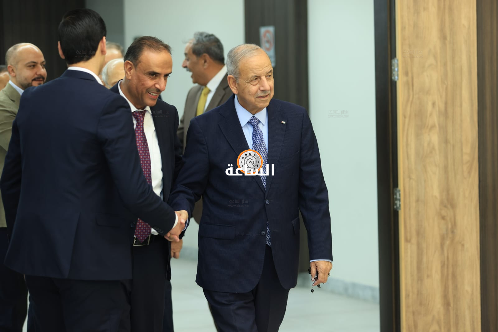 Madar Al-Saa Images 0.3688220838781511