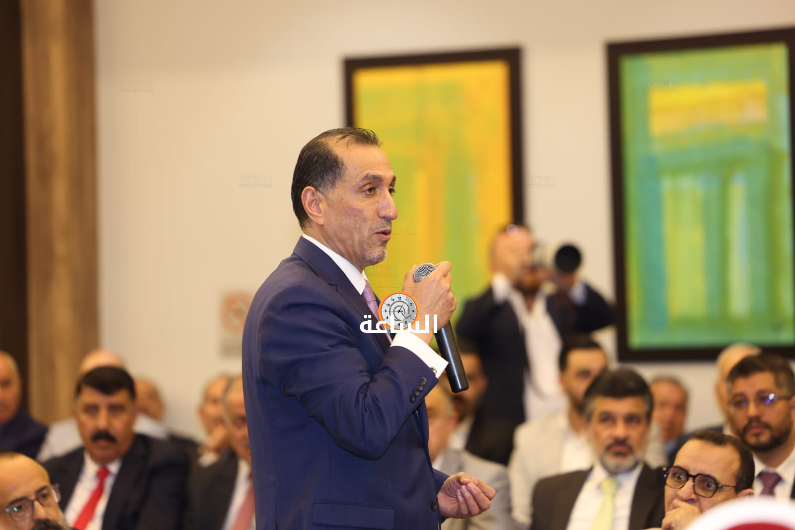 Madar Al-Saa Images 0.6114855509017668