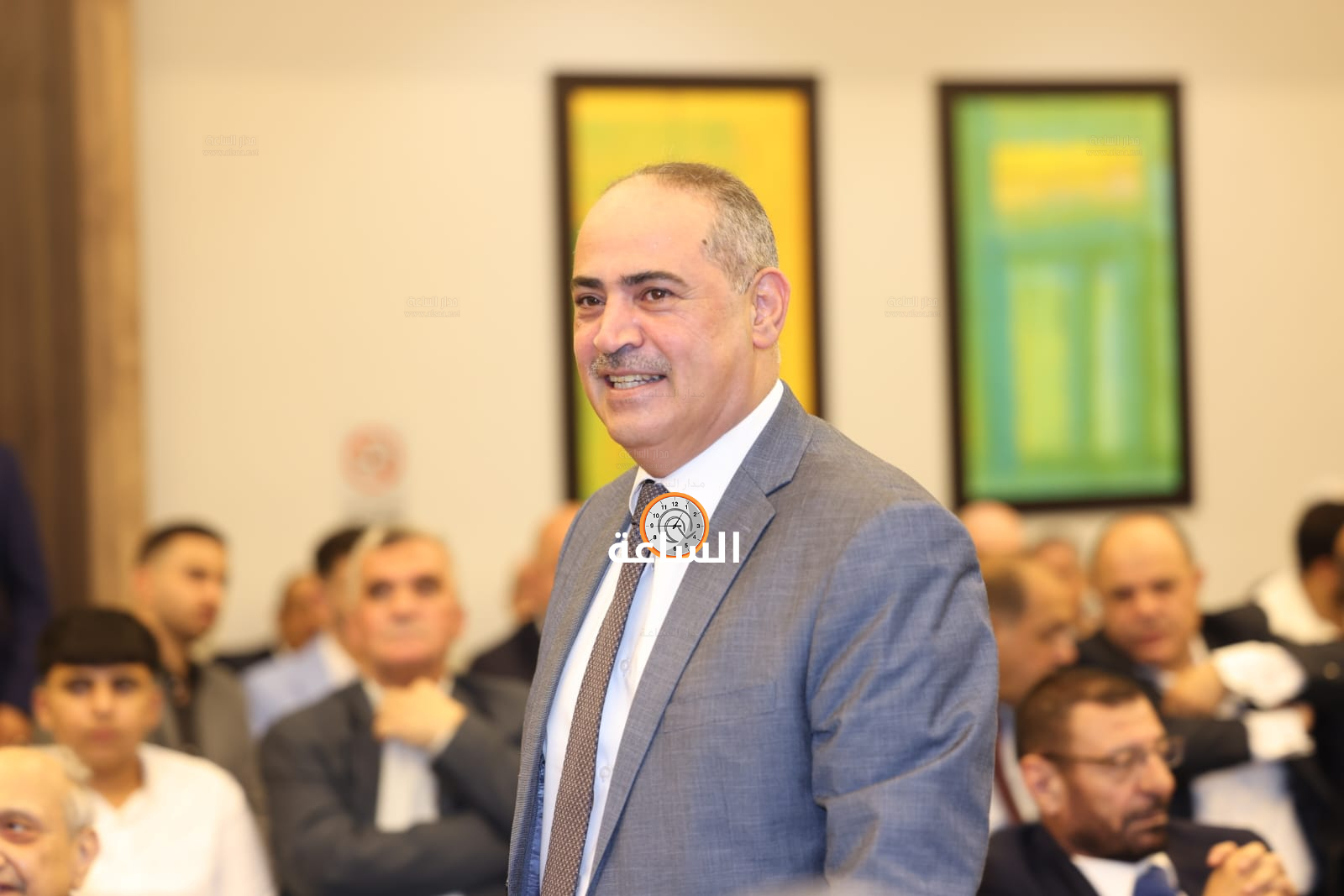 Madar Al-Saa Images 0.9793736540640492