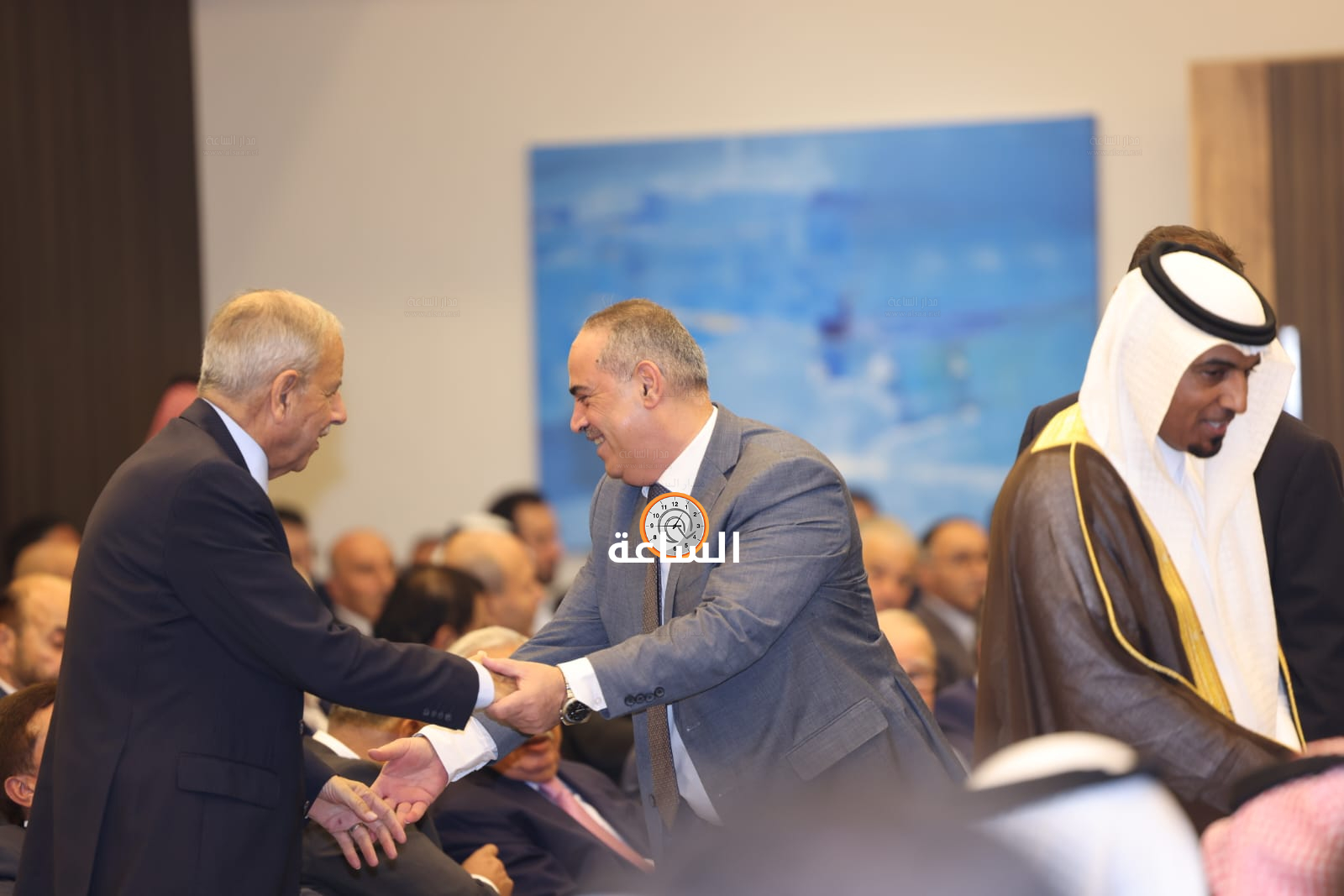 Madar Al-Saa Images 0.30349976129489664