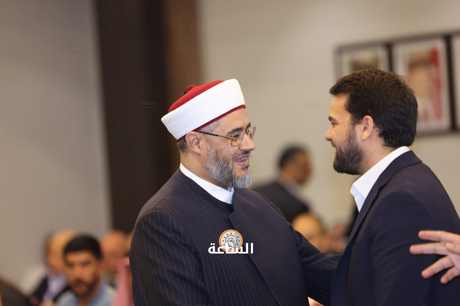 Madar Al-Saa Images 0.37789498334105864