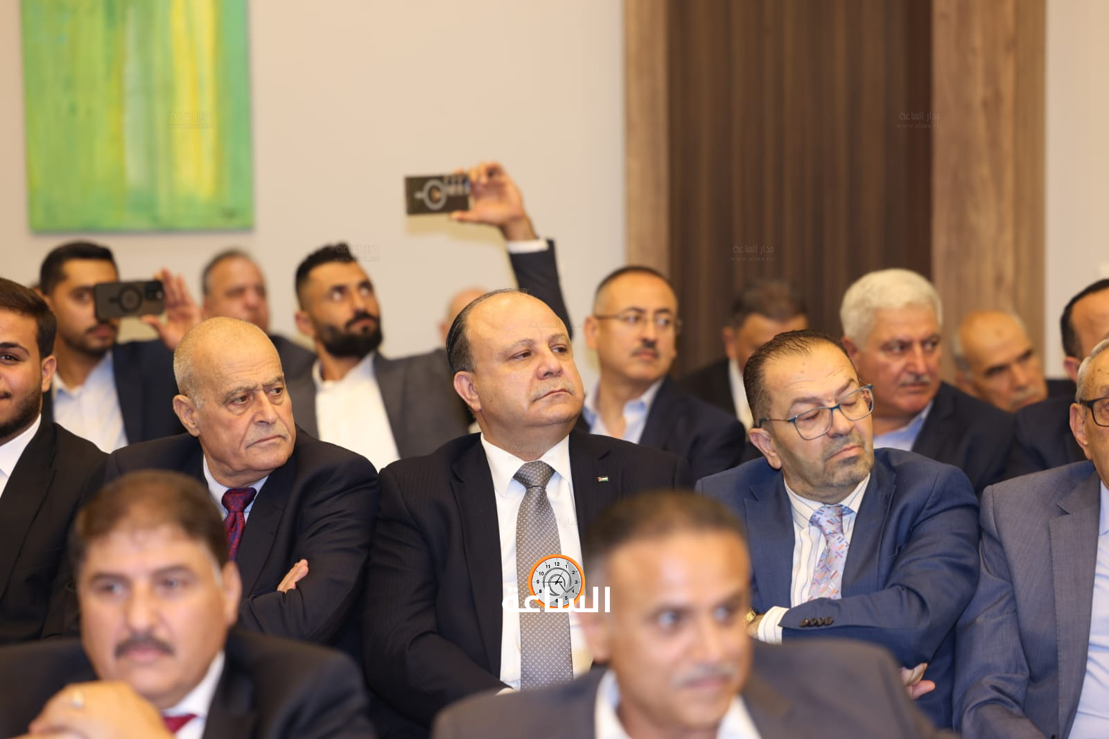 Madar Al-Saa Images 0.7086689459056434