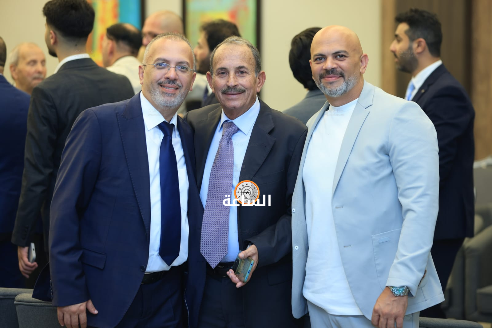Madar Al-Saa Images 0.9791017171099479