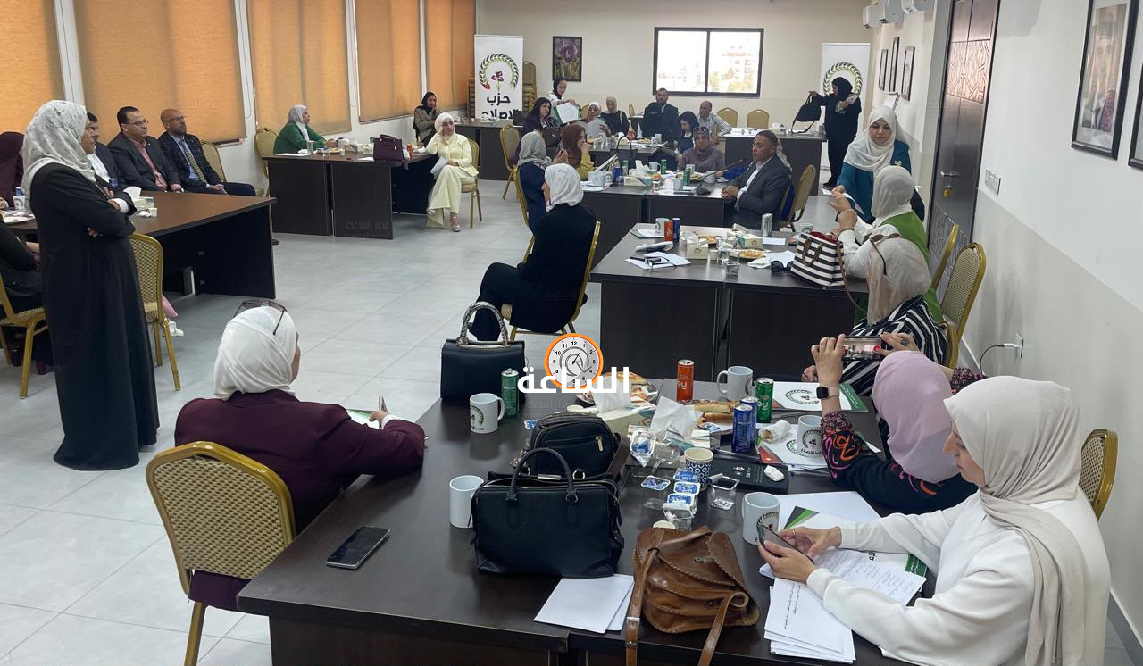 Madar Al-Saa Images 0.7236168970244881