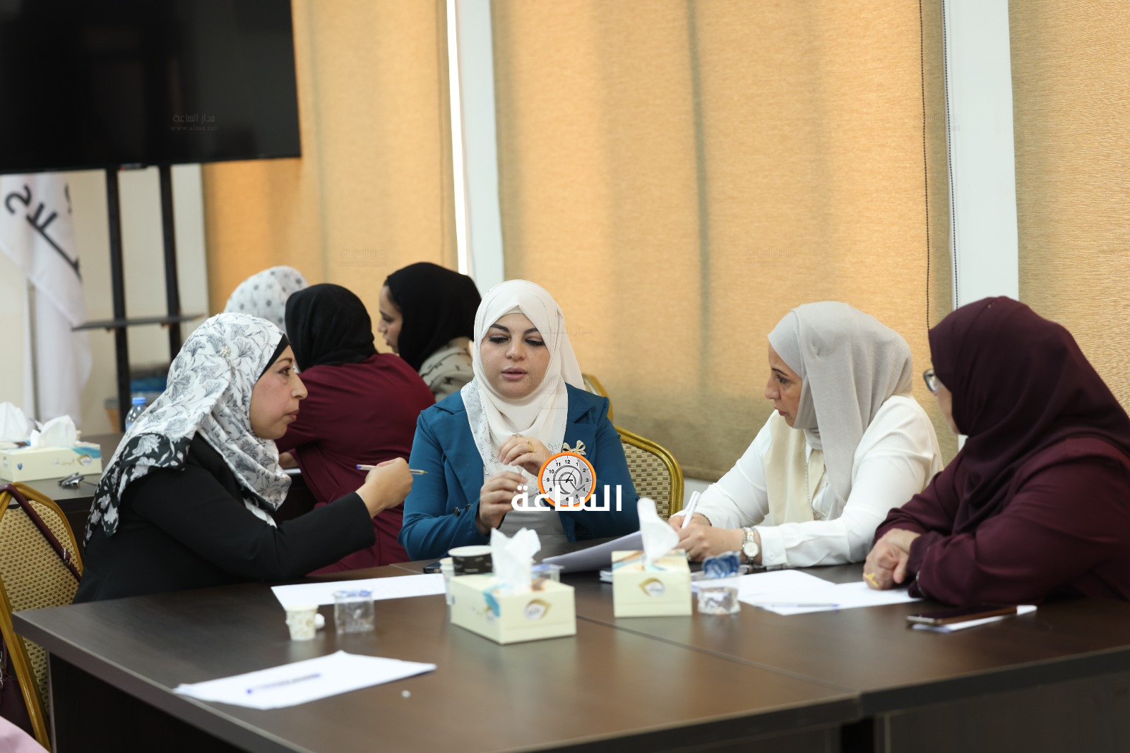 Madar Al-Saa Images 0.7894912102106658