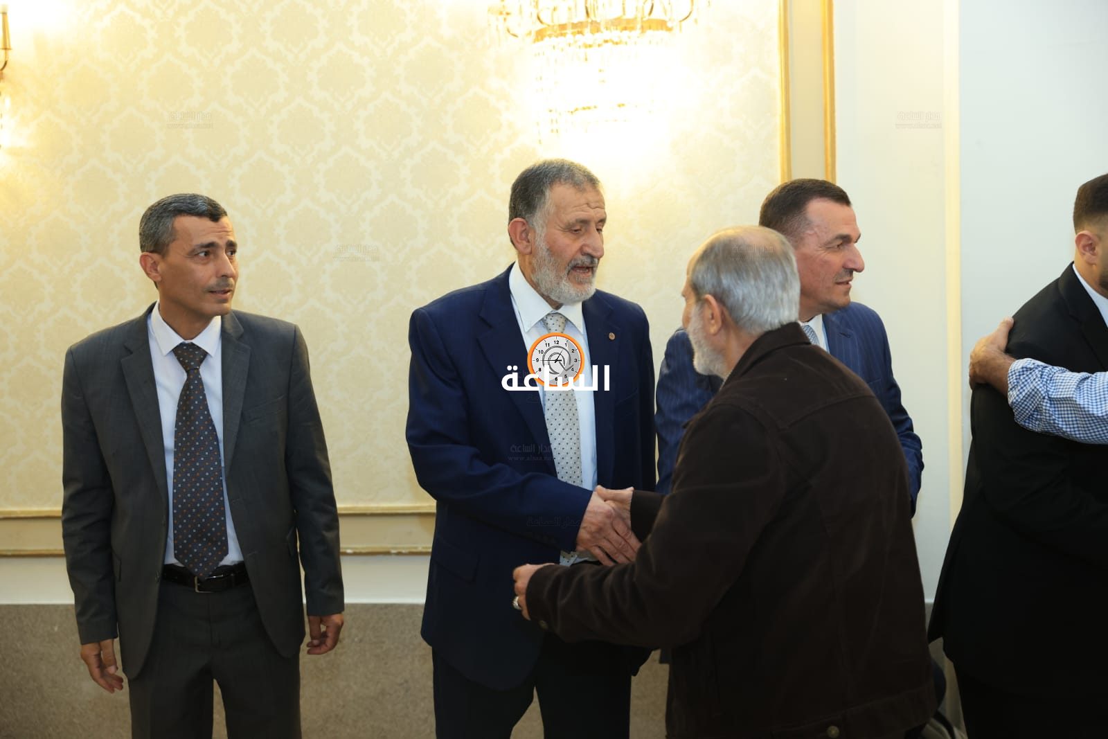 Madar Al-Saa Images 0.8180186641020142