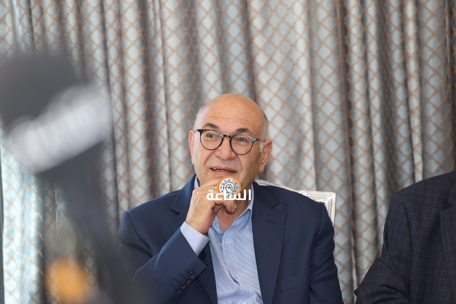 Madar Al-Saa Images 0.7444499347385832