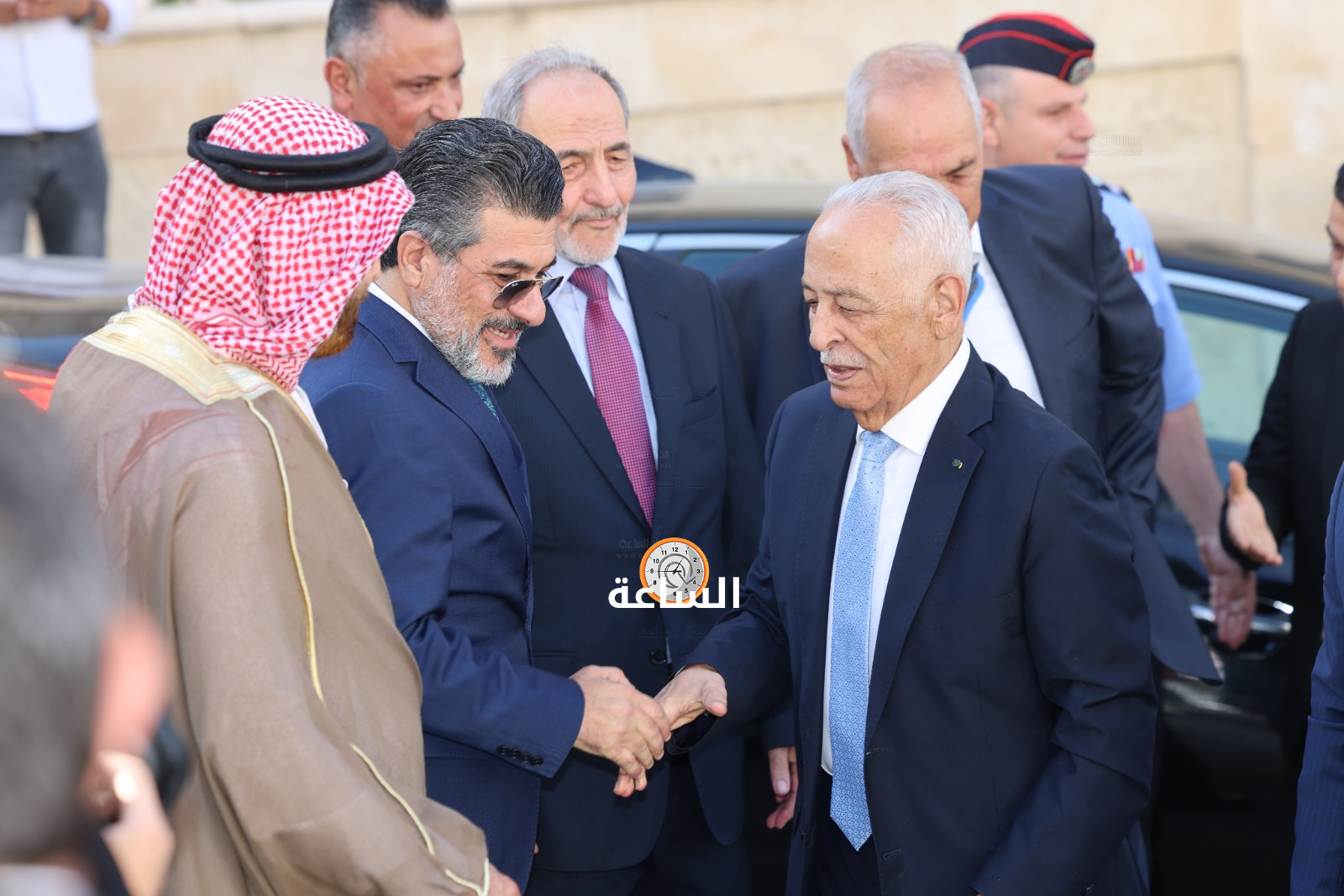 Madar Al-Saa Images 0.923242644388648