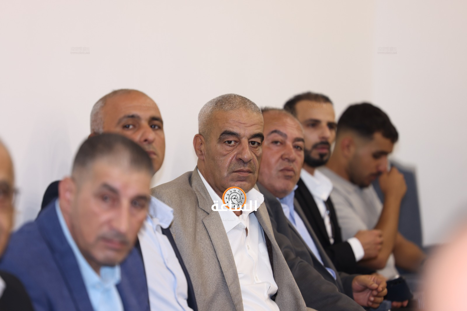 Madar Al-Saa Images 0.778954380808032