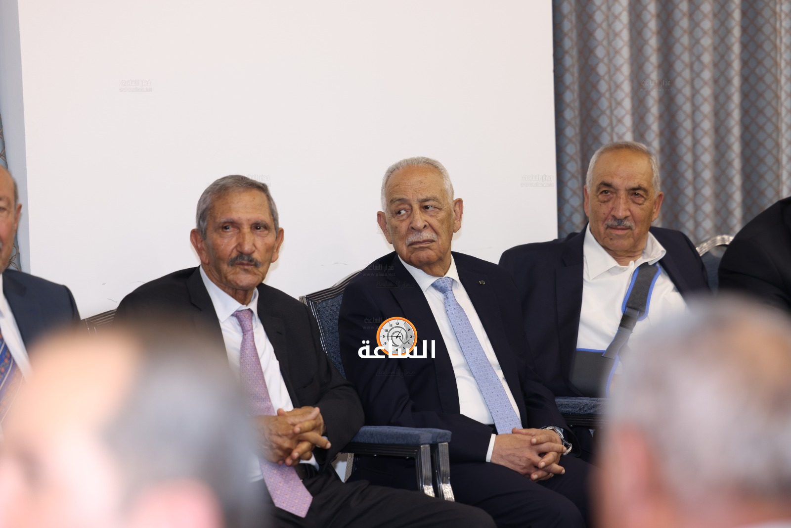 Madar Al-Saa Images 0.03753262383395384