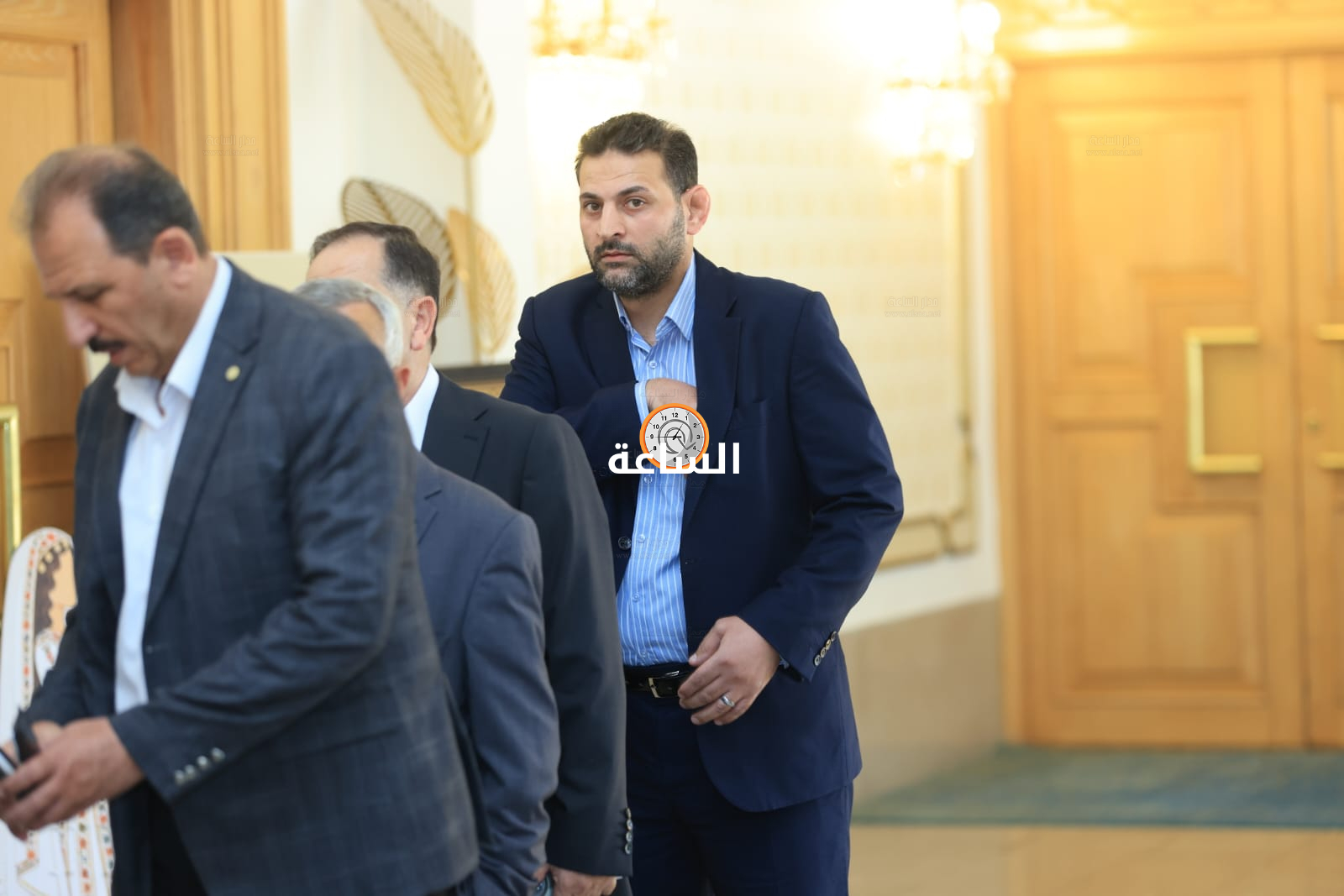 Madar Al-Saa Images 0.48986388529174785