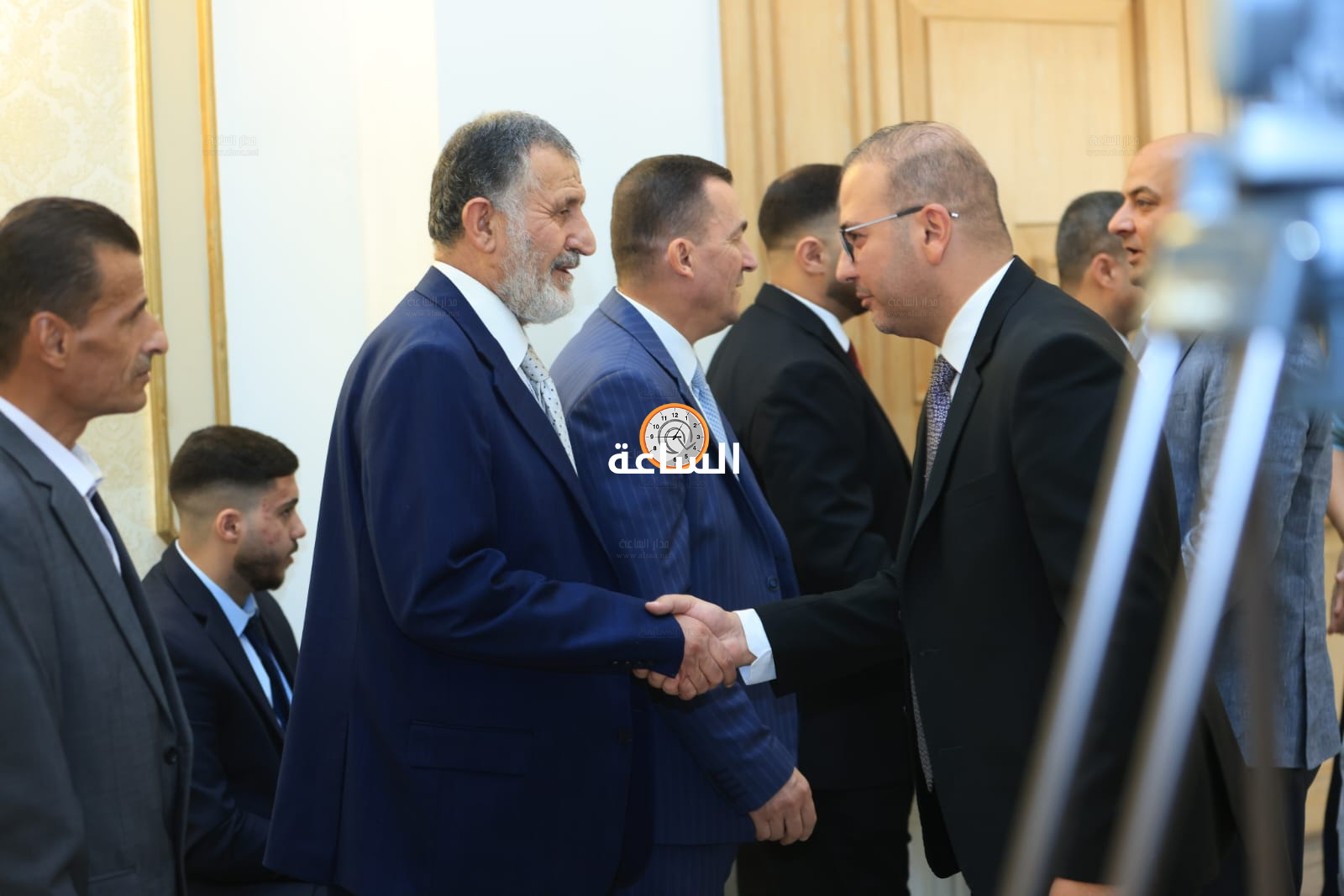 Madar Al-Saa Images 0.9423694812155959