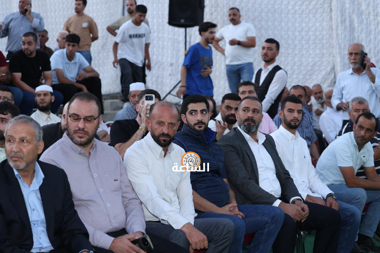 Madar Al-Saa Images 0.44270354178604143