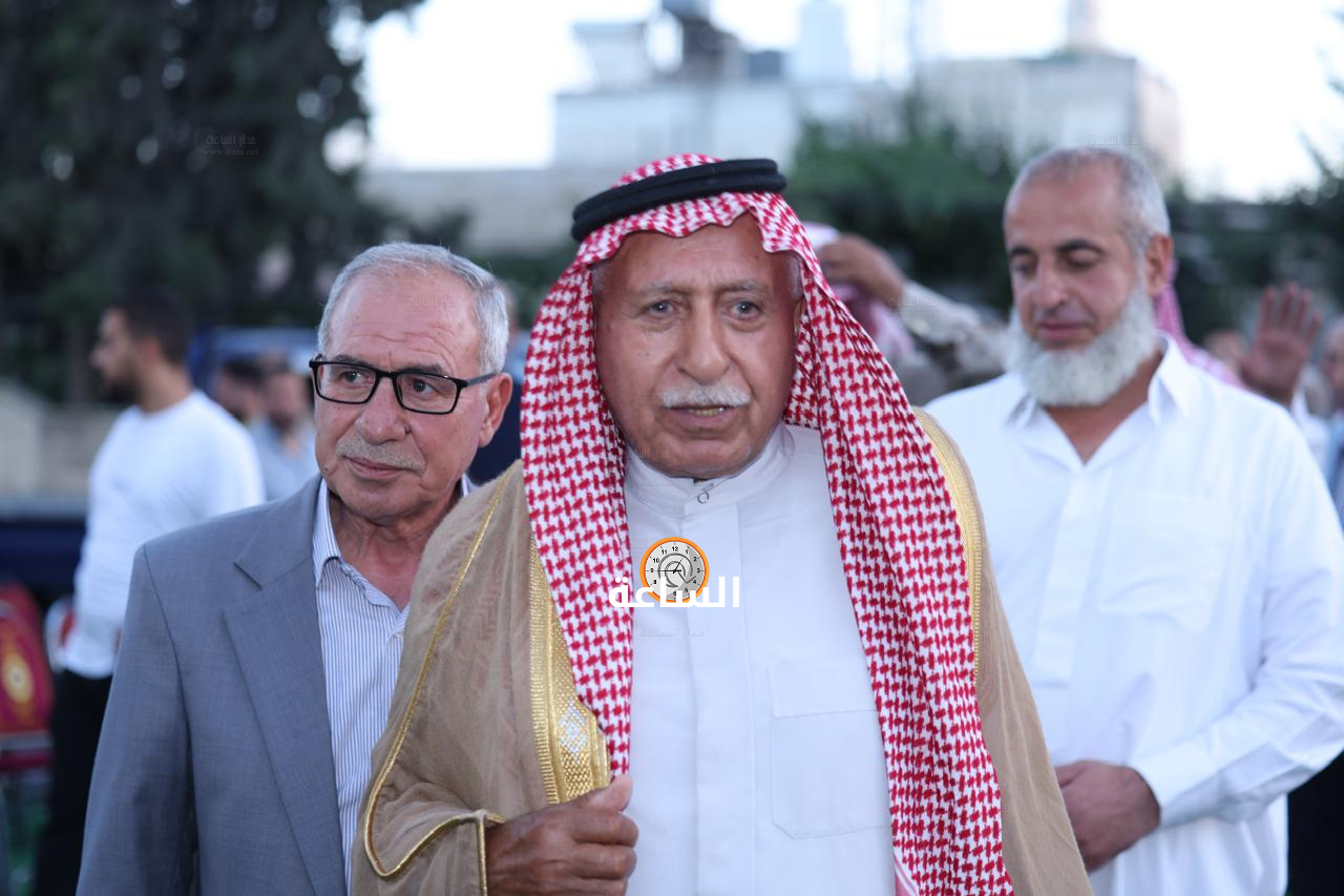 Madar Al-Saa Images 0.7637603663688787